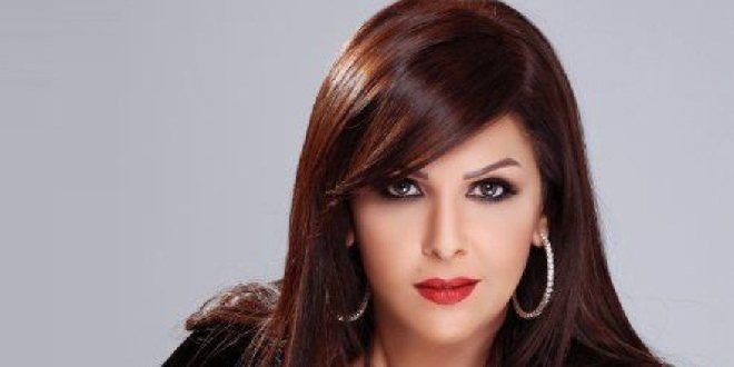 الفنانة منيرة حمدي